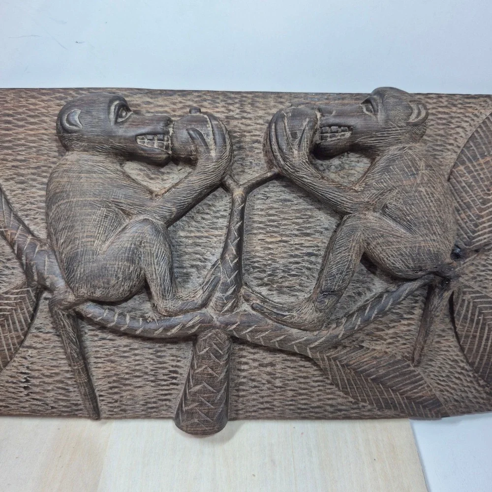 Unbranded hand carved